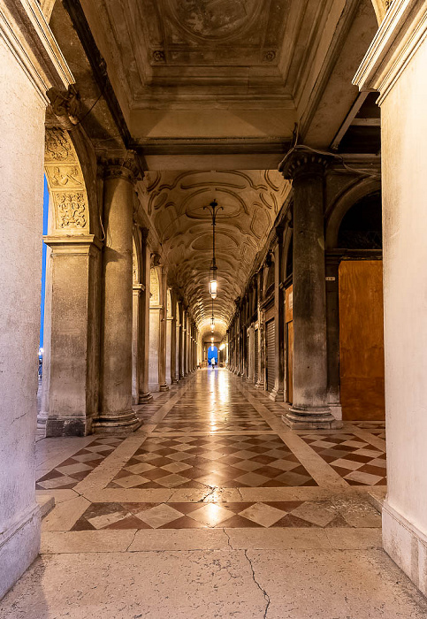Biblioteca Nazionale Marciana: Arkaden Venedig