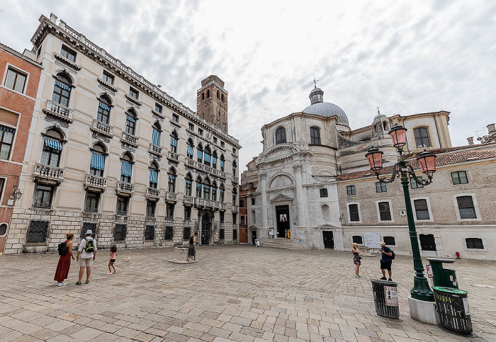 Venedig Cannaregio: Campo San Geremia mit dem Palazzo Labia und der Chiesa dei Santi Geremia e Lucia