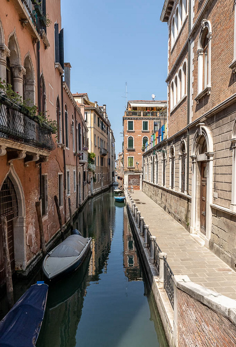 Venedig Cannaregio - Blick von der Ponte de la Panada: Rio de la Panada und Fondamenta Giacinto Gallina