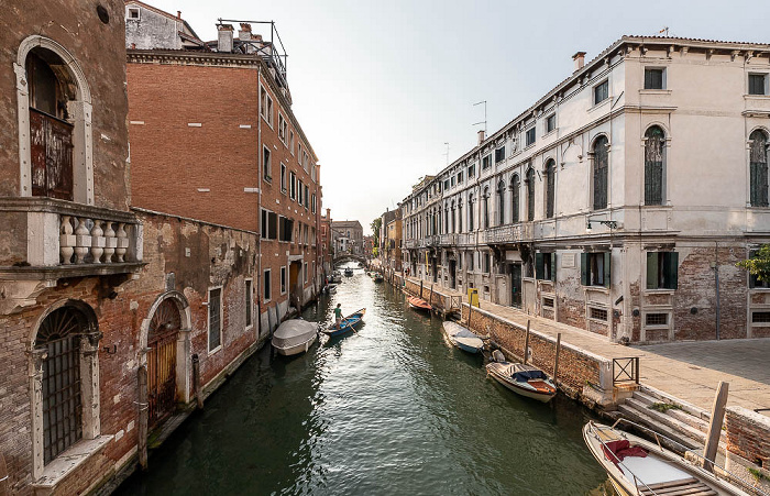 Cannaregio - Blick von der Ponte dei Gesuiti: Rio de Santa Caterina, Fondamenta Zen Venedig
