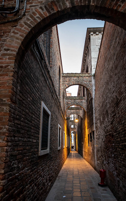 Venedig Castello: Calle degli Albanesi Prigioni Nuove