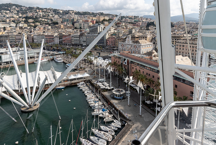 Blick aus der Ruota Panoramica di Genova: Porto Antico mit Il Bigo, Calata Cattaneo, Centro storico Genua