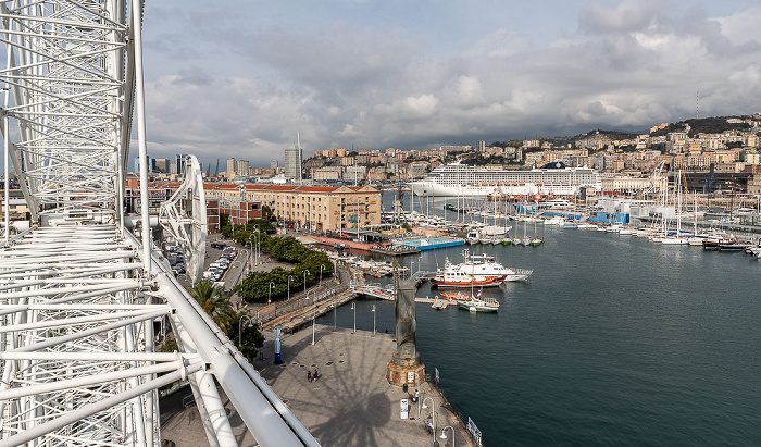 Genua Blick aus der Ruota Panoramica di Genova: Piazzale Porta del Molo Calata Mandraccio Magazzini del Cotone