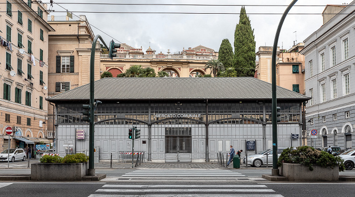 Centro storico (von vorne): Via Antonio Gramsci, Mercato Comunale, Palazzo Reale di Genova Genua