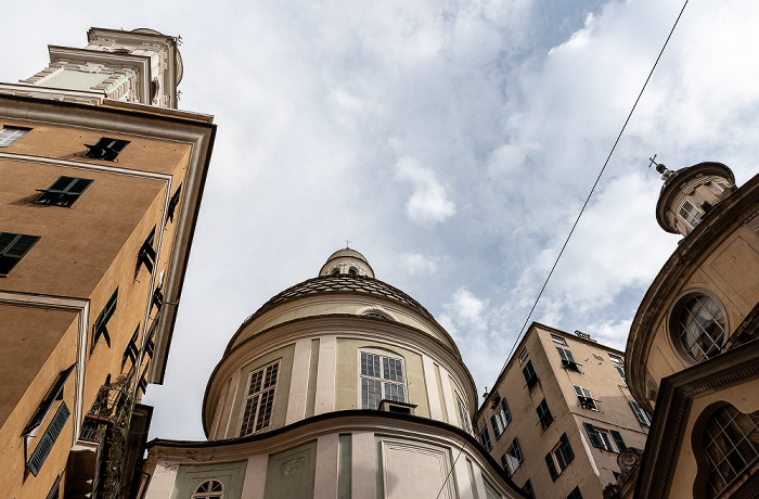 Genua Centro storico: Piazza San Giorgio, Chiesa di San Giorgio Chiesa di San Torpete