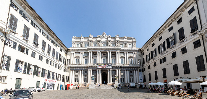 Genua Centro storico: Piazza Giacomo Matteotti mit Palazzo Ducale