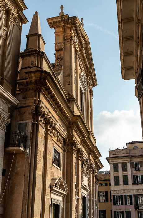 Genua Centro storico: Via Cardinal Pietro Boetto, Chiesa del Gesù e dei Santi Ambrogio e Andrea