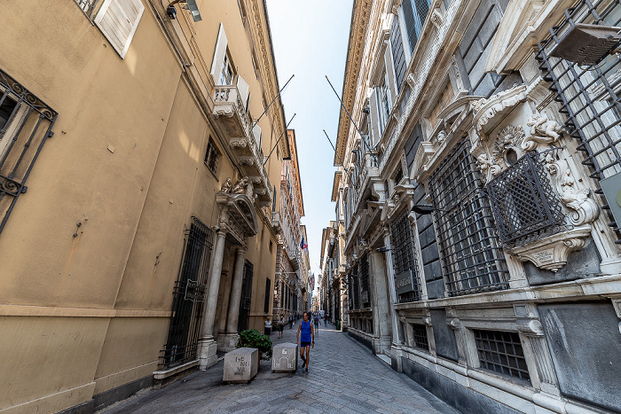 Centro storico: Via Giuseppe Garibaldi (Via Aurea, Già Strada Nuova) Genua