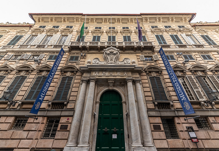Centro storico: Via Balbi - Palazzo Reale di Genova Genua