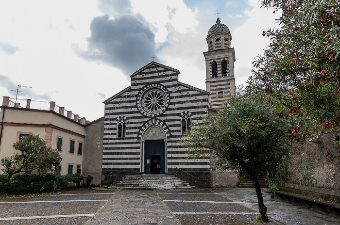 Levanto Centro storico: Piazzale Sant'Andrea mit der Chiesa di San Andrea