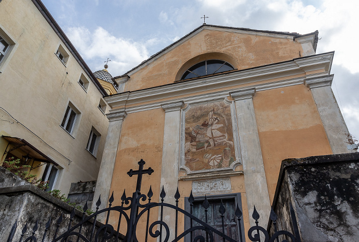 Levanto Centro storico: Salita San Giacomo mit der Oratorio di San Giacomo