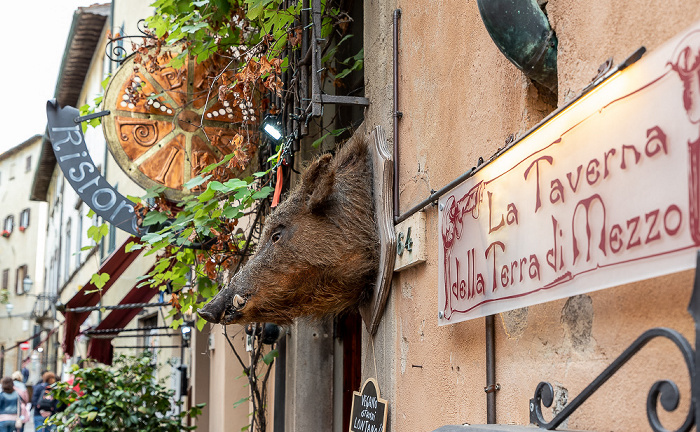 Volterra Centro storico: La Taverna della Terra di Mezzo (Via Antonio Gramsci)