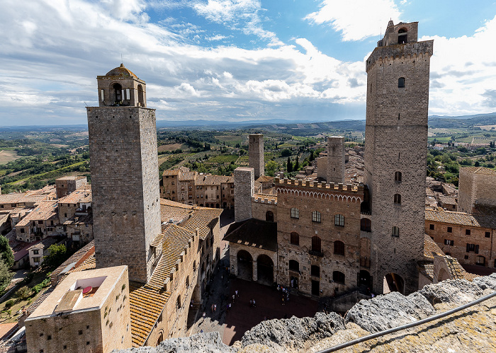 Blick vom Torre Salvucci Maggiore: Torre Rognosa, Torri degli Ardinghelli, Torre dei Becci, Torre dei Cugnanesi, Torre Grossa San Gimignano