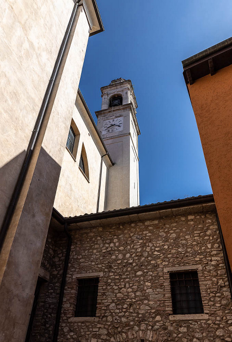 Lazise Centro storico: Campanile der Chiesa dei Santi Zenone e Martino