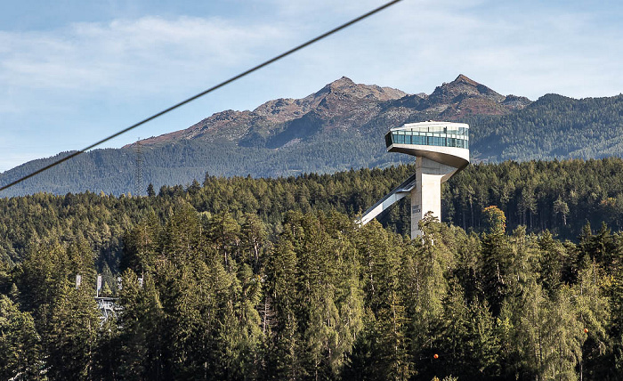 Bergisel mit der Bergisel-Sprungschanze Innsbruck