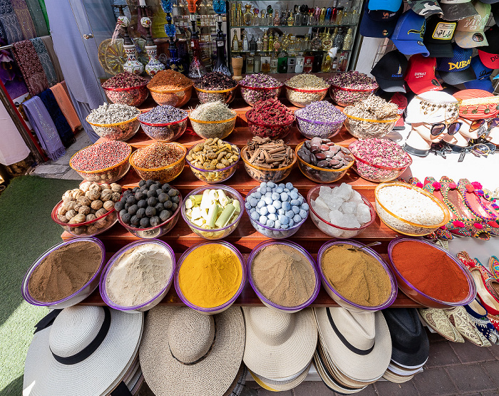 Deira: Herbs Souq Dubai