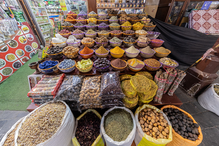 Deira: Herbs Souq Dubai