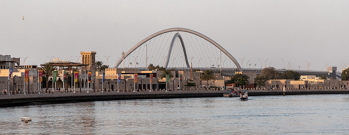 Bur Dubai, Dubai Creek Infinity Bridge بر دبي
