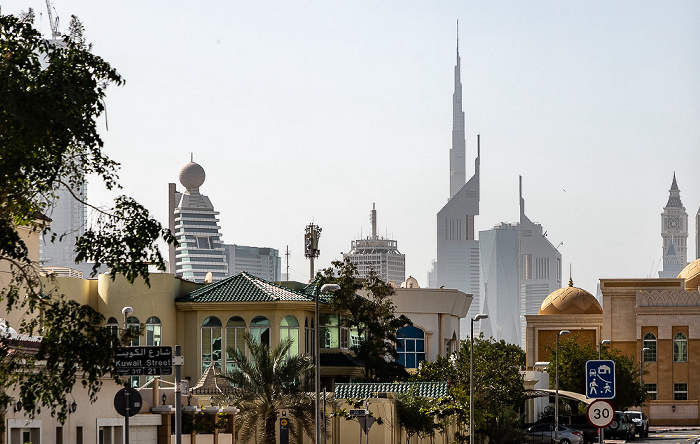 Bur Dubai: Al Mankhool - Kuwait Street Burj Khalifa Emirates Towers Trade Centre بر دبي