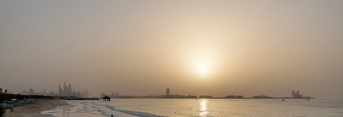 Persischer Golf, Jumeirah Beach (Sunset Beach), Dubai Marina, Palm Jumeirah mit dem Atlantis The Palm