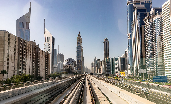 Dubai Metro Red Line, Trade Centre Emirates Towers Museum of the Future