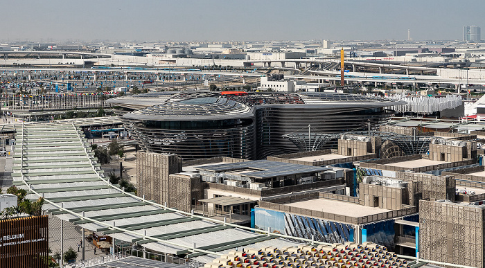 EXPO 2020 Dubai: Blick von Garden in the Sky - Alif - The Mobility Pavilion Alif - The Mobility Pavilion EXPO 2020 Garden in the Sky EXPO 2020