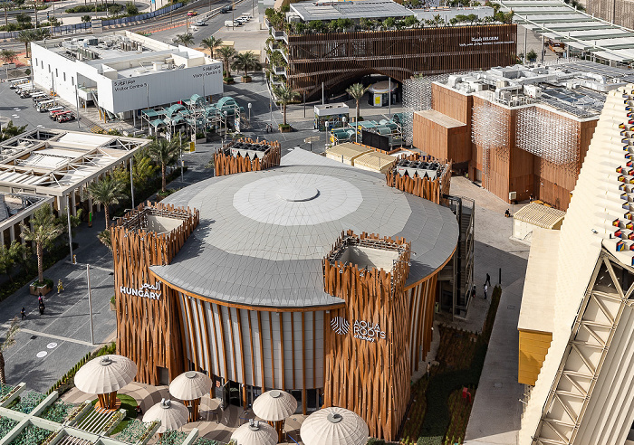 EXPO 2020 Dubai: Blick von Garden in the Sky - Ungarischer Pavillon Belgischer Pavillon EXPO 2020 Garden in the Sky EXPO 2020 Polnischer Pavillon EXPO 2020 Ungarischer Pavillon EXPO 2020