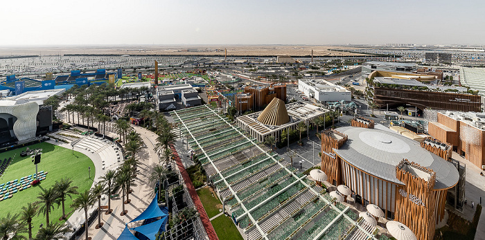 EXPO 2020 Dubai: Blick von Garden in the Sky Belgischer Pavillon EXPO 2020 Garden in the Sky EXPO 2020 Jubilee Park EXPO 2020 Jubilee Stage EXPO 2020 Malaysischer Pavillon EXPO 2020 Panamaischer Pavillon EXPO 2020 Polnischer Pavillon EXPO 2020 Uruguayischer Pavillon EXPO 2020