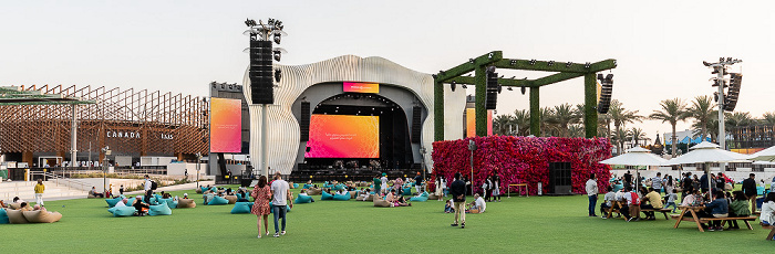 EXPO 2020 Dubai: Kanadischer Pavillon (links) und Jubilee Park mit Jubilee Stage Dubai