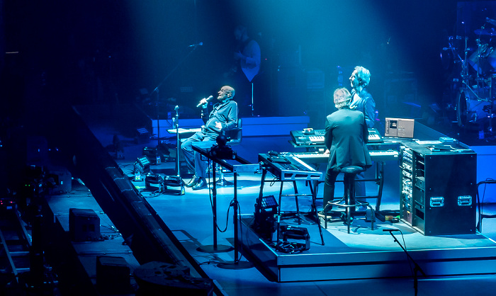 Mercedes-Benz Arena: Genesis Berlin