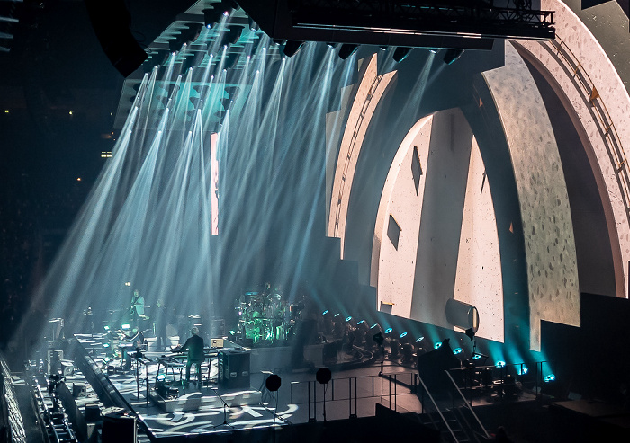 Mercedes-Benz Arena: Genesis Berlin