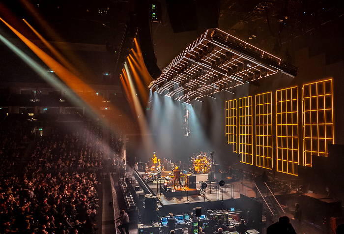 Mercedes-Benz Arena: Genesis Berlin