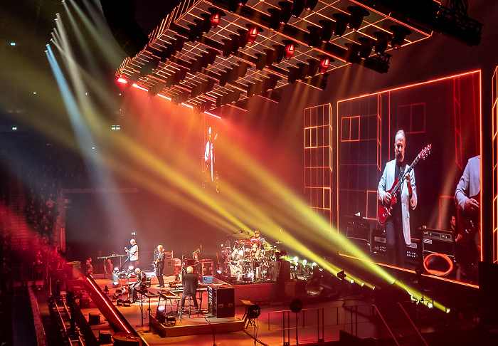 Mercedes-Benz Arena: Genesis Berlin