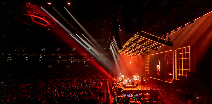 Mercedes-Benz Arena: Genesis Berlin