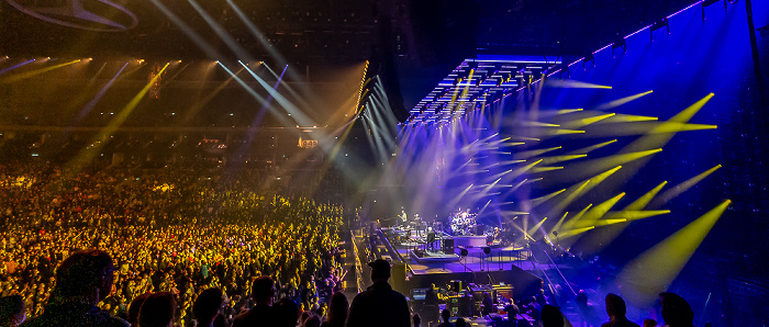 Mercedes-Benz Arena: Genesis Berlin