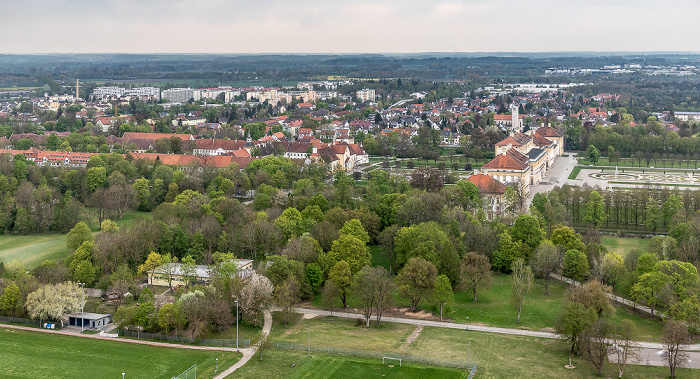 Luftbild aus Zeppelin: Schlossanlage Schleißheim - Neues Schloss und Schlosspark Oberschleißheim
