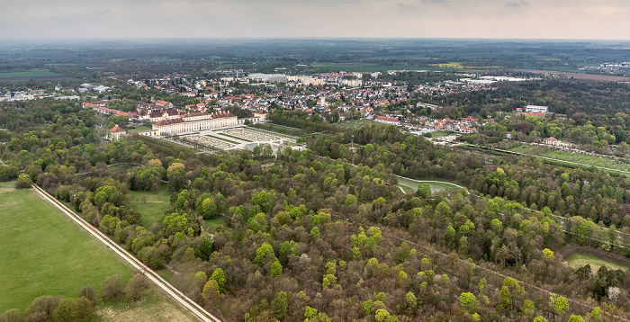 Oberschleißheim Luftbild aus Zeppelin: Schlossanlage Schleißheim - Neues Schloss und Schlosspark