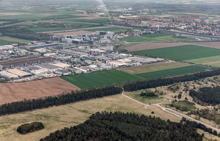 Garching bei München Luftbild aus Zeppelin: Hochbrück Bundesautobahn A 9 Fröttmaninger Heide Schleißheimer Kanal