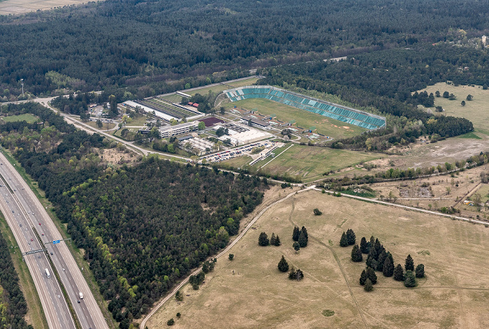 Garching bei München Luftbild aus Zeppelin: Olympia-Schießanlage Hochbrück Autobahnring A 99 Fröttmaninger Heide Ingolstädter Landstraße