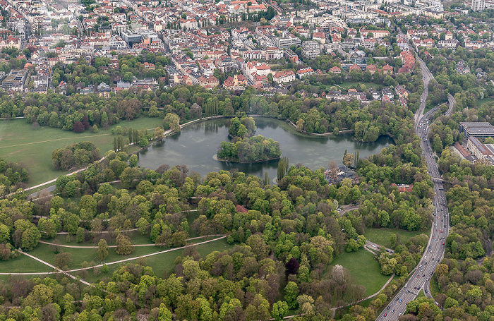 Luftbild aus Zeppelin: Schwabing-Freimann - Englischer Garten mit Kleinhesseloher See (Königsinsel unten, Kurfürsteninsel) München