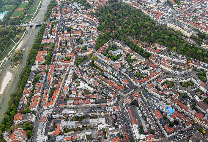 Luftbild aus Zeppelin: Isar mit der Weideninsel und Wittelsbacherbrücke, Ludwigsvorstadt-Isarvorstadt mit dem Glockenbachviertel München
