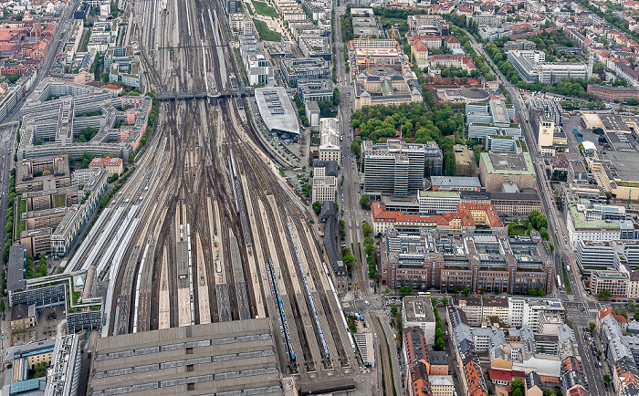 Luftbild aus Zeppelin: Maxvorstadt - Hauptbahnhof / Starnberger Flügelbahnhof, Bahnstrecke Hauptbahnhof - Pasing München