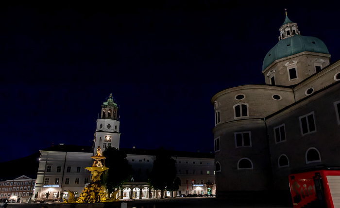 Altstadt: Residenzplatz, Residenzbrunnen, Neue Residenz, Salzburger Dom Salzburg