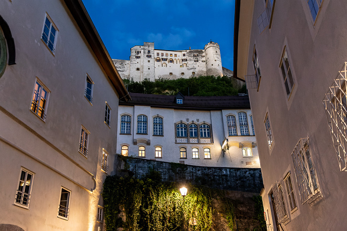 Salzburg Altstadt: Blick auf die Festung Hohensalzburg