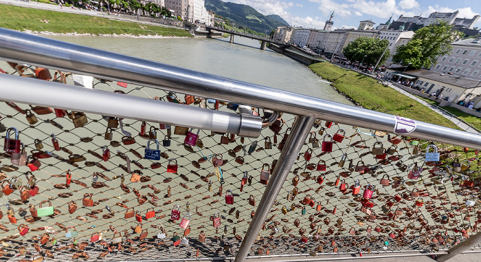 Marko-Feingold-Steg (Love Locks Bridge Salzburg), Salzach, Altstadt