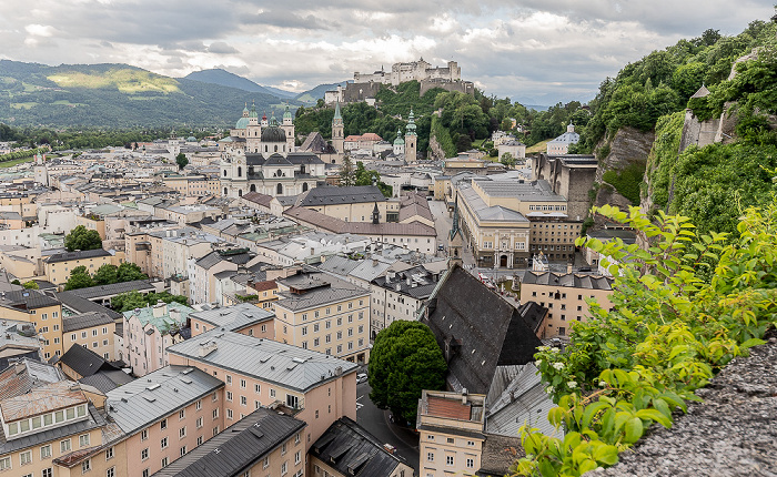 Blick vom Mönchsberg: Altstadt, Festung Hohensalzburg Salzburg
