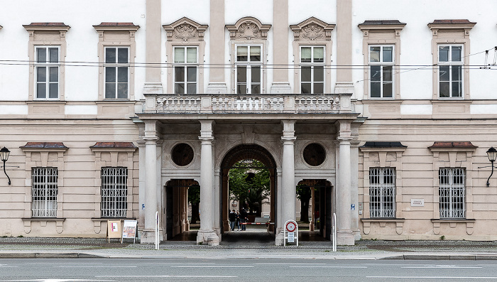 Altstadt: Mirabellplatz - Schloss Mirabell Salzburg