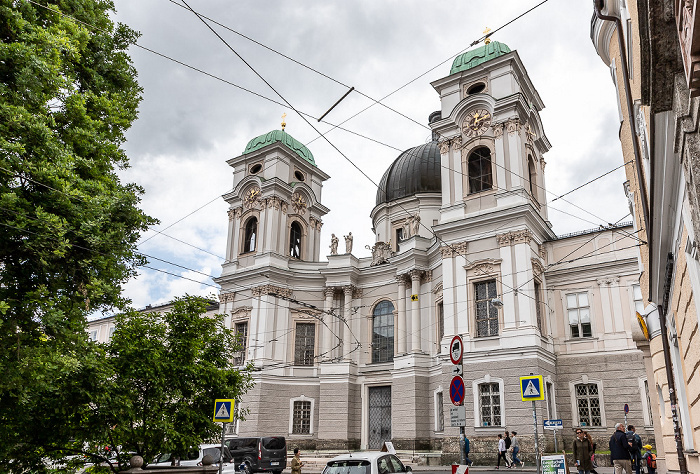 Salzburg Altstadt: Makartplatz - Dreifaltigkeitskirche