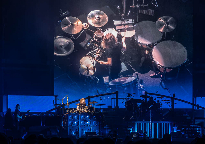 Olympiahalle: Queen + Adam Lambert München Tyler Warren