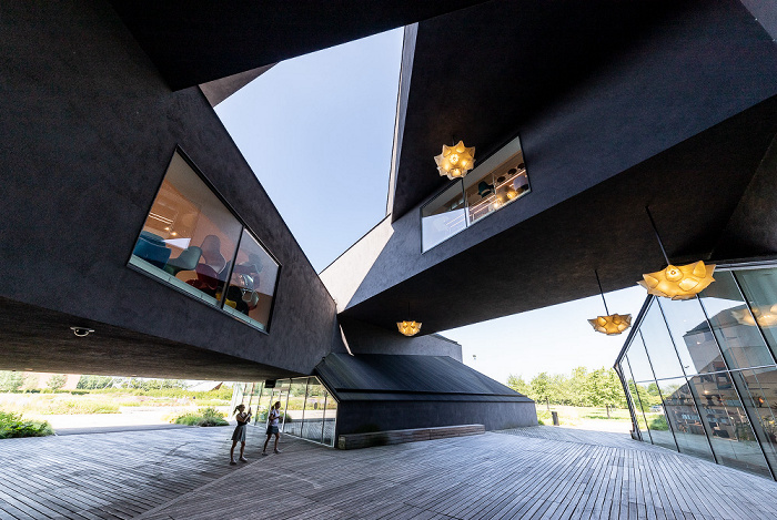 Weil am Rhein Vitra Campus: VitraHaus